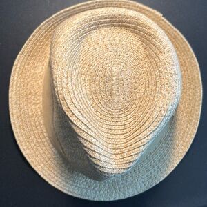 NWOT Urban Boundaries Stylish Tan Straw Hat